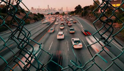 爱游戏电竞官网-安徽鲨鱼客场负于广东勇士队，战绩有所下滑，安徽鲨鱼科技有限公司