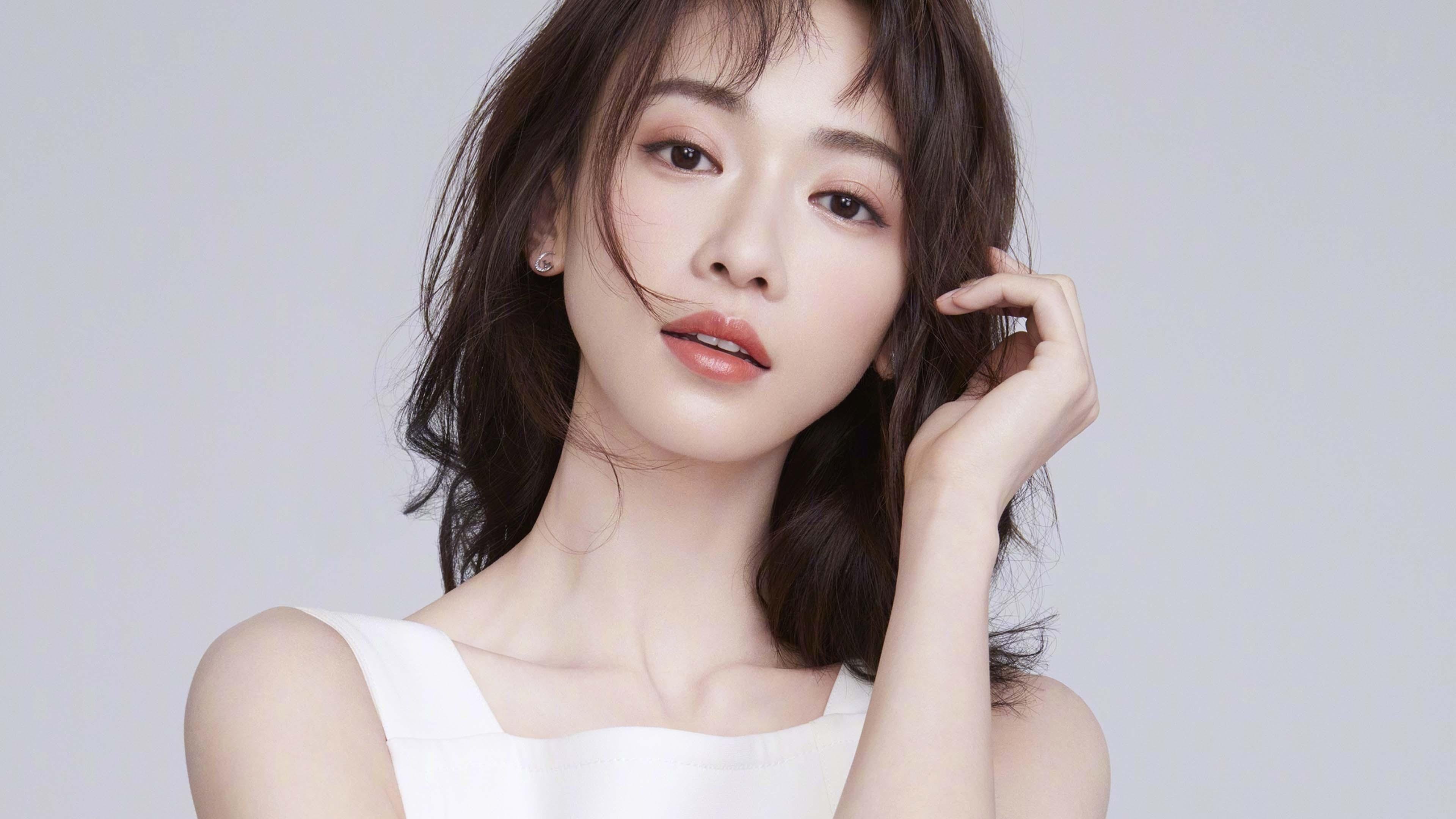 爱游戏电竞官网-“高速直冲：直线冲刺让人血脉喷张”，跑高速直线行驶技巧