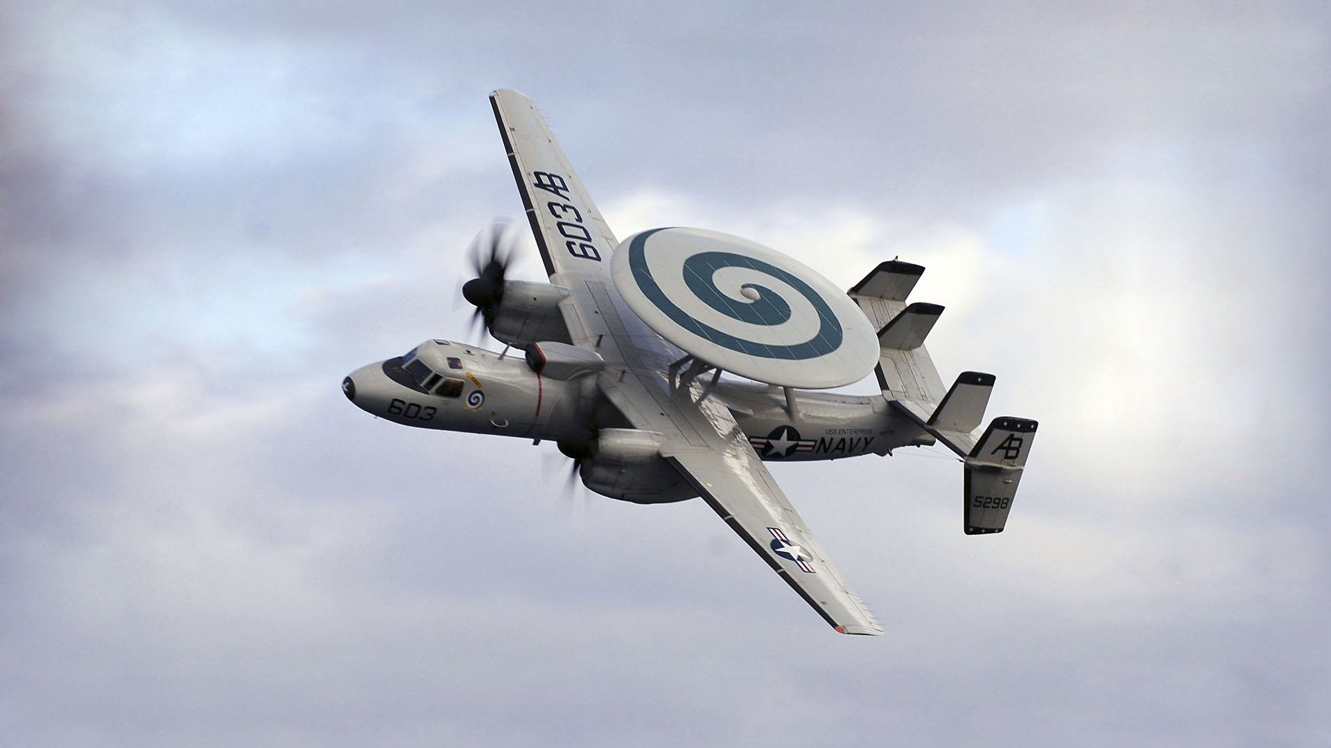 爱游戏官方-“高新体育中心：举重选手突破极限，赛场上演壮丽的力量之战”